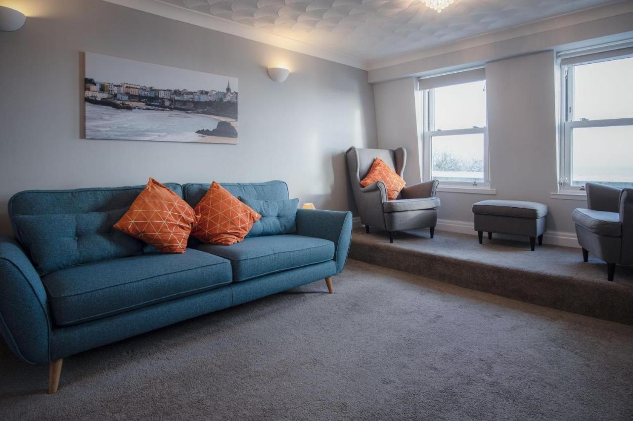 North Beach Heights - 2 Bedroom Penthouse - Tenby Ngoại thất bức ảnh